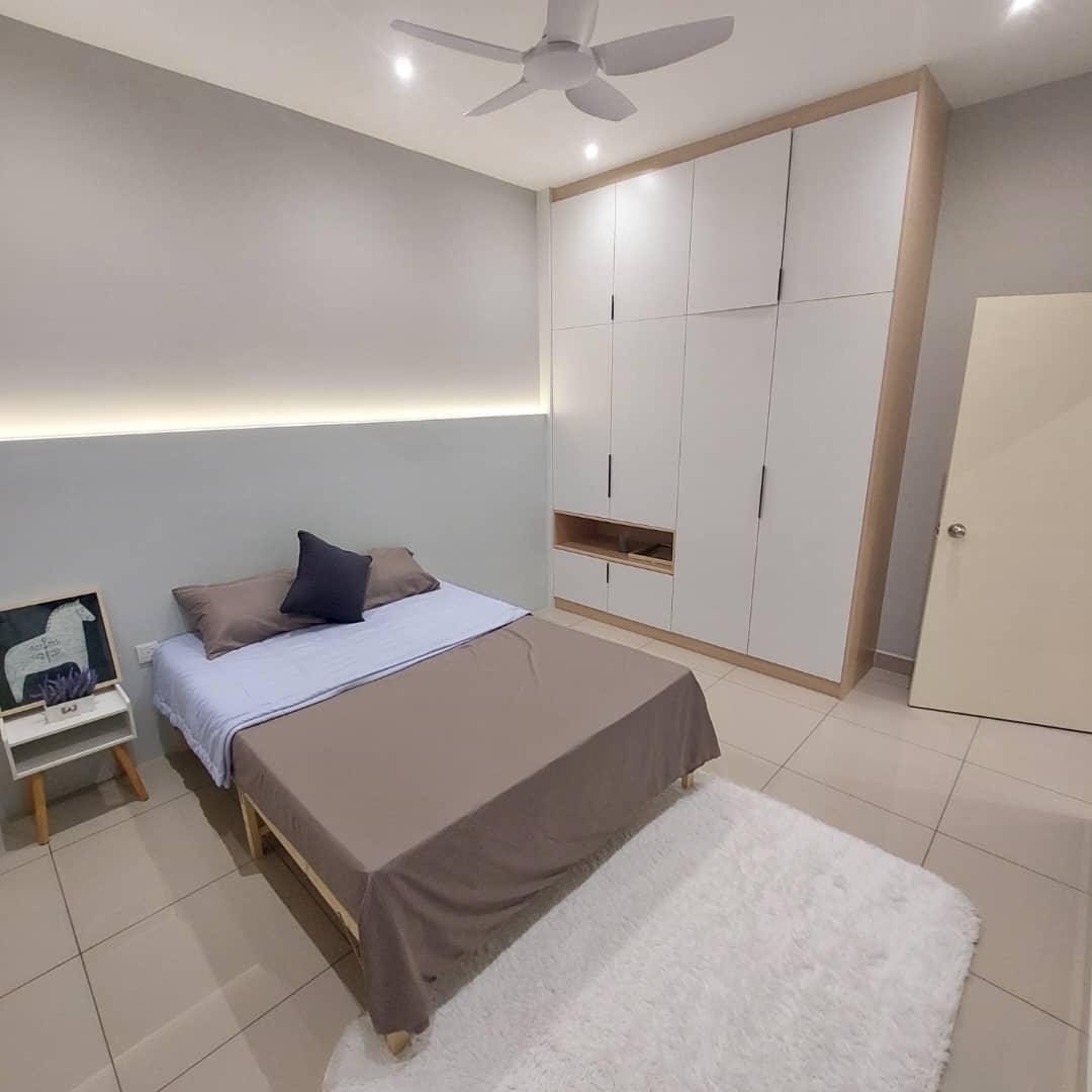 Actual photo — master bedroom